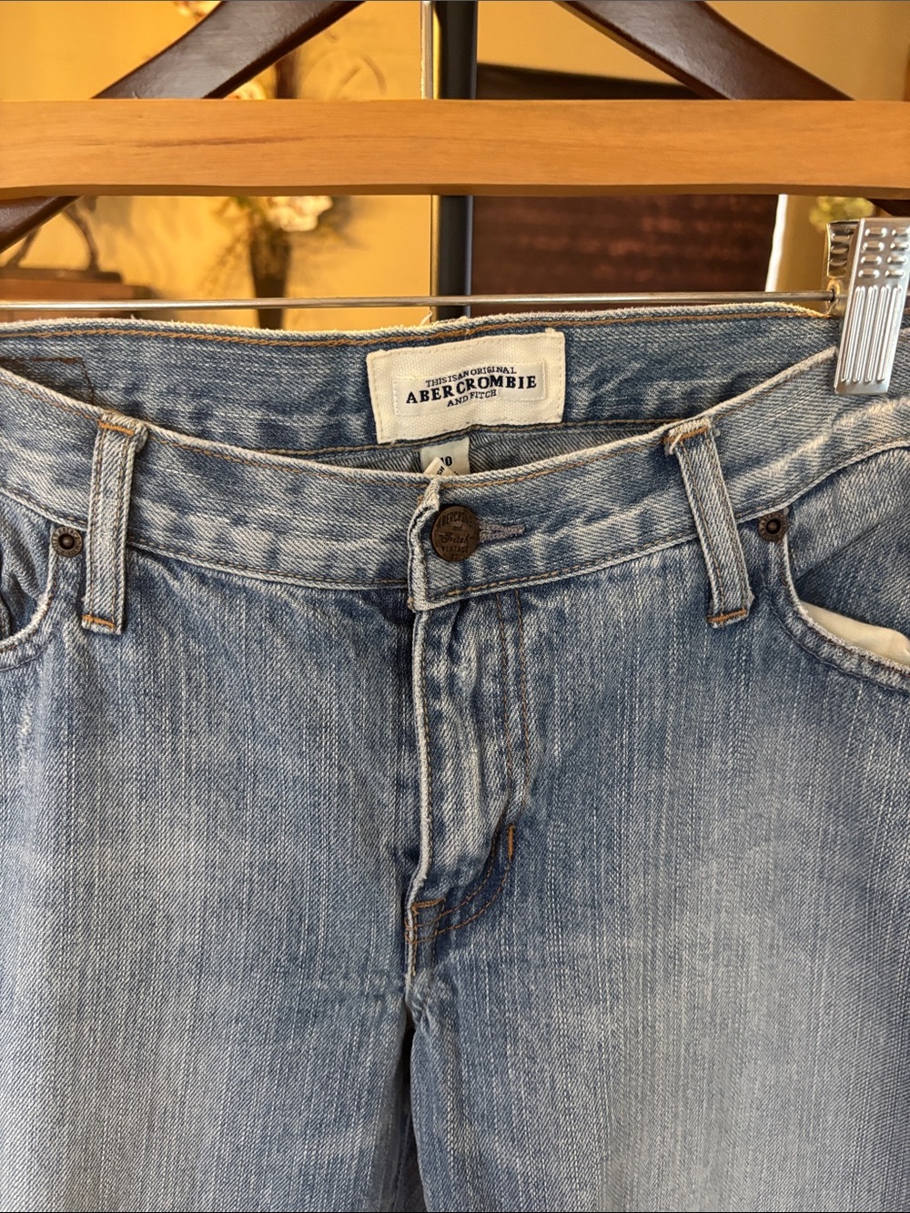 Abercrombie & Fitch Women's Light Blue Straight Leg Jeans